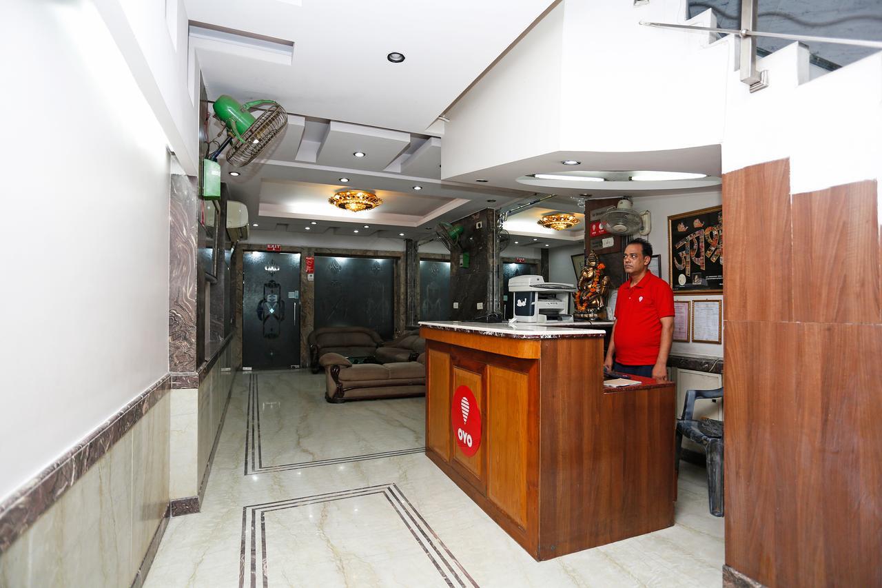 Oyo 5401 Hotel Mid Town Új-Delhi Kültér fotó