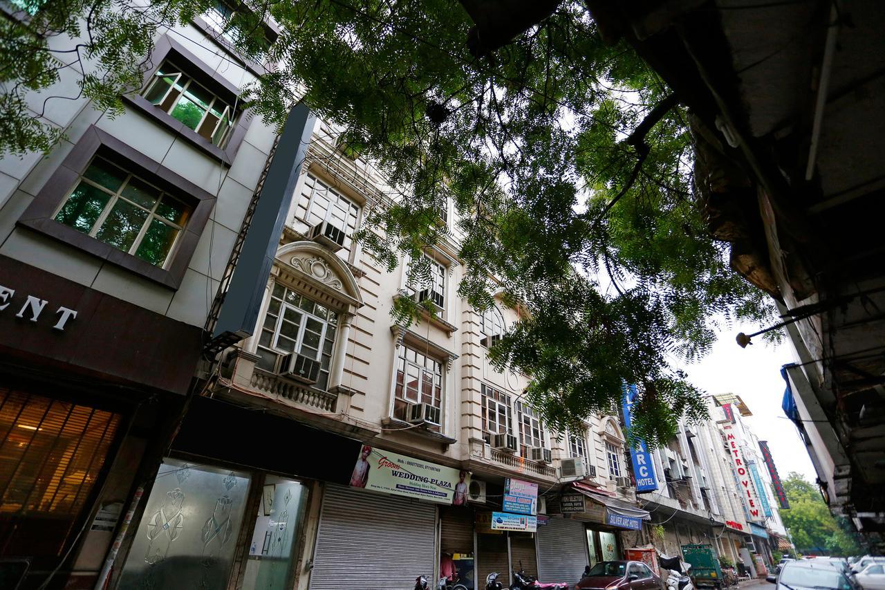 Oyo 5401 Hotel Mid Town Új-Delhi Kültér fotó