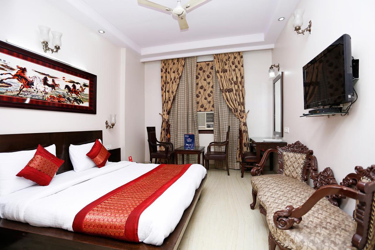 Oyo 5401 Hotel Mid Town Új-Delhi Kültér fotó